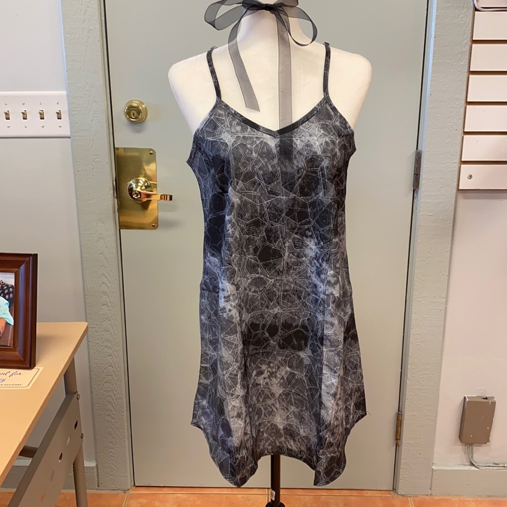 Pelagic Swimsuit Cover Up - Small